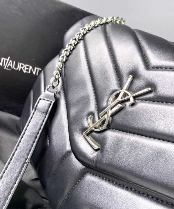 Sac YSL moyen taille motif Yves Saint Laurent Argenté cuir - Image 3