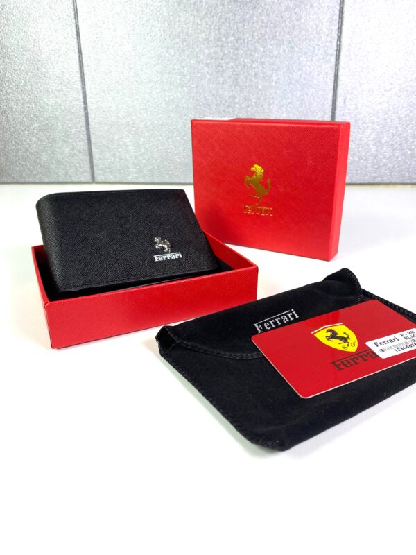 Porte monnaie Ferrari 100% cuir