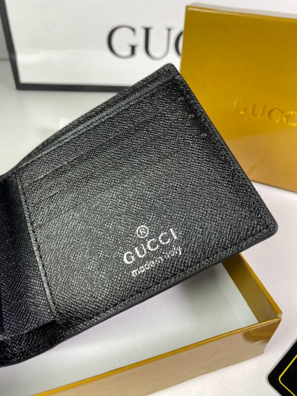 Porte monnaie Gucci 100% cuir - Image 3